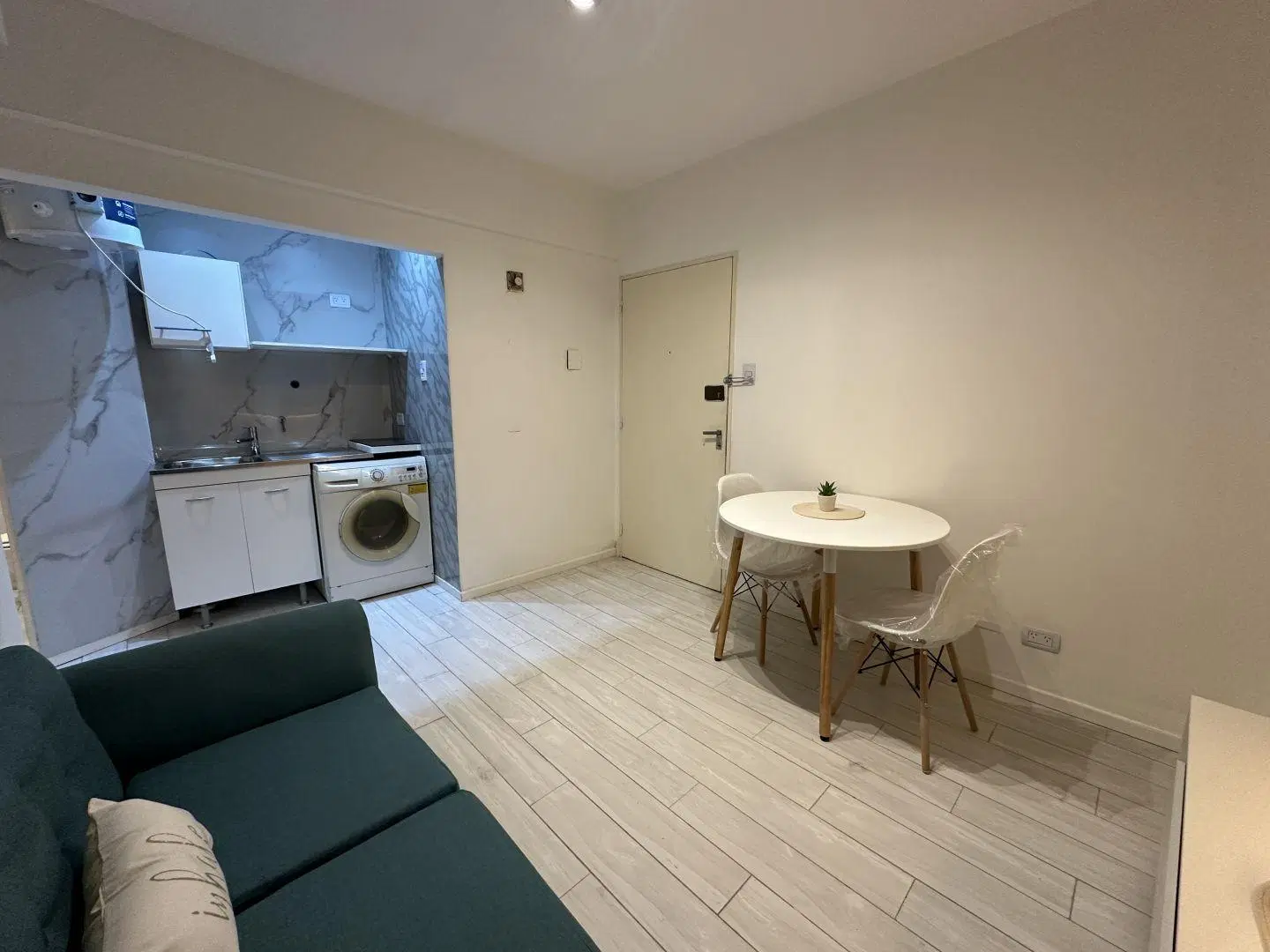 Departamento 2 ambientes. | Yerbal al 600 5