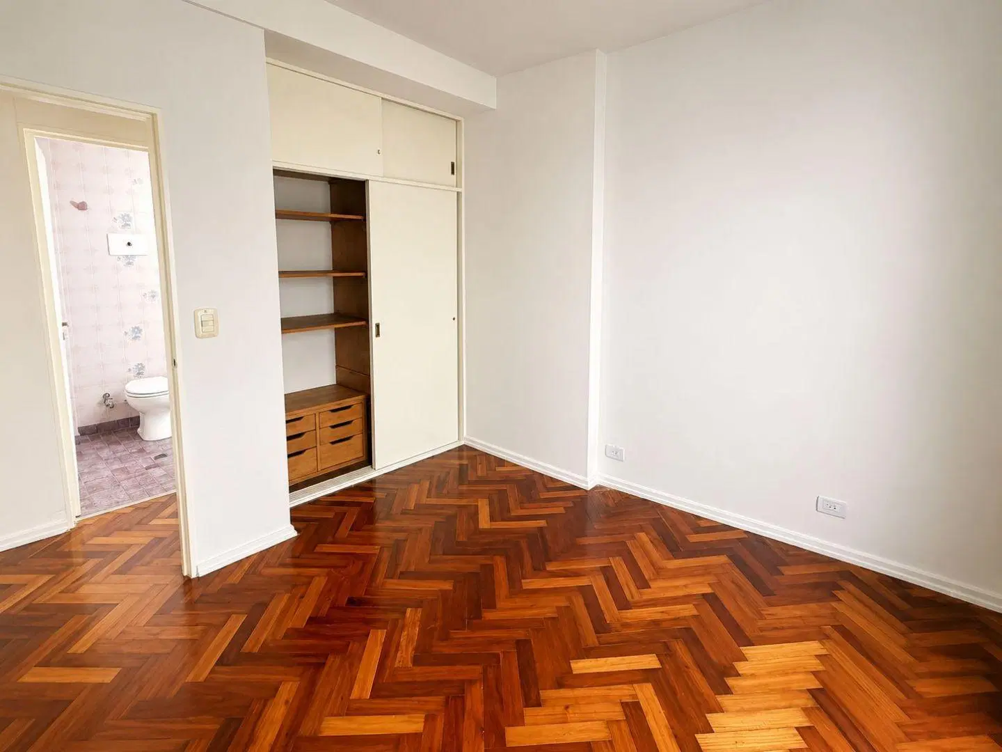 Departamento 2 ambientes. | HEREDIA al 1400 5