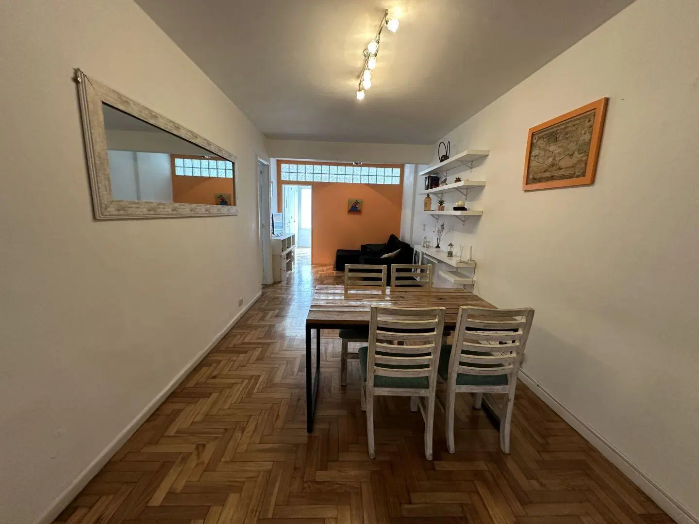 Departamento 2 ambientes. | VIAMONTE al 1800 1