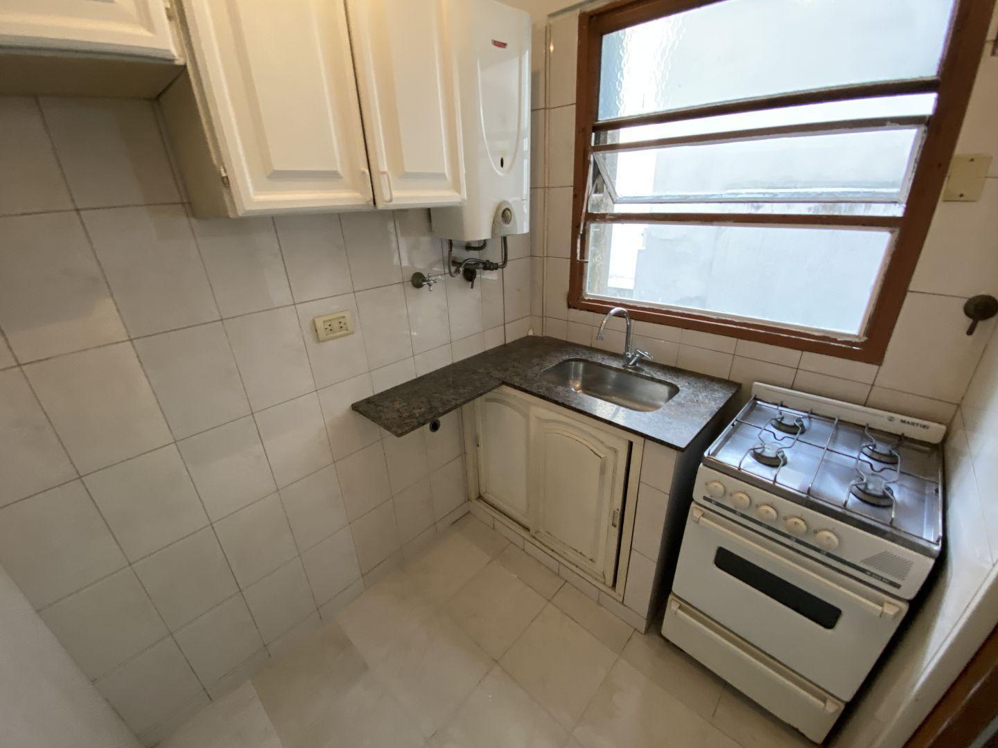 Foto de Departamento 2 ambientes. | SENILLOSA al 200, imagen 3