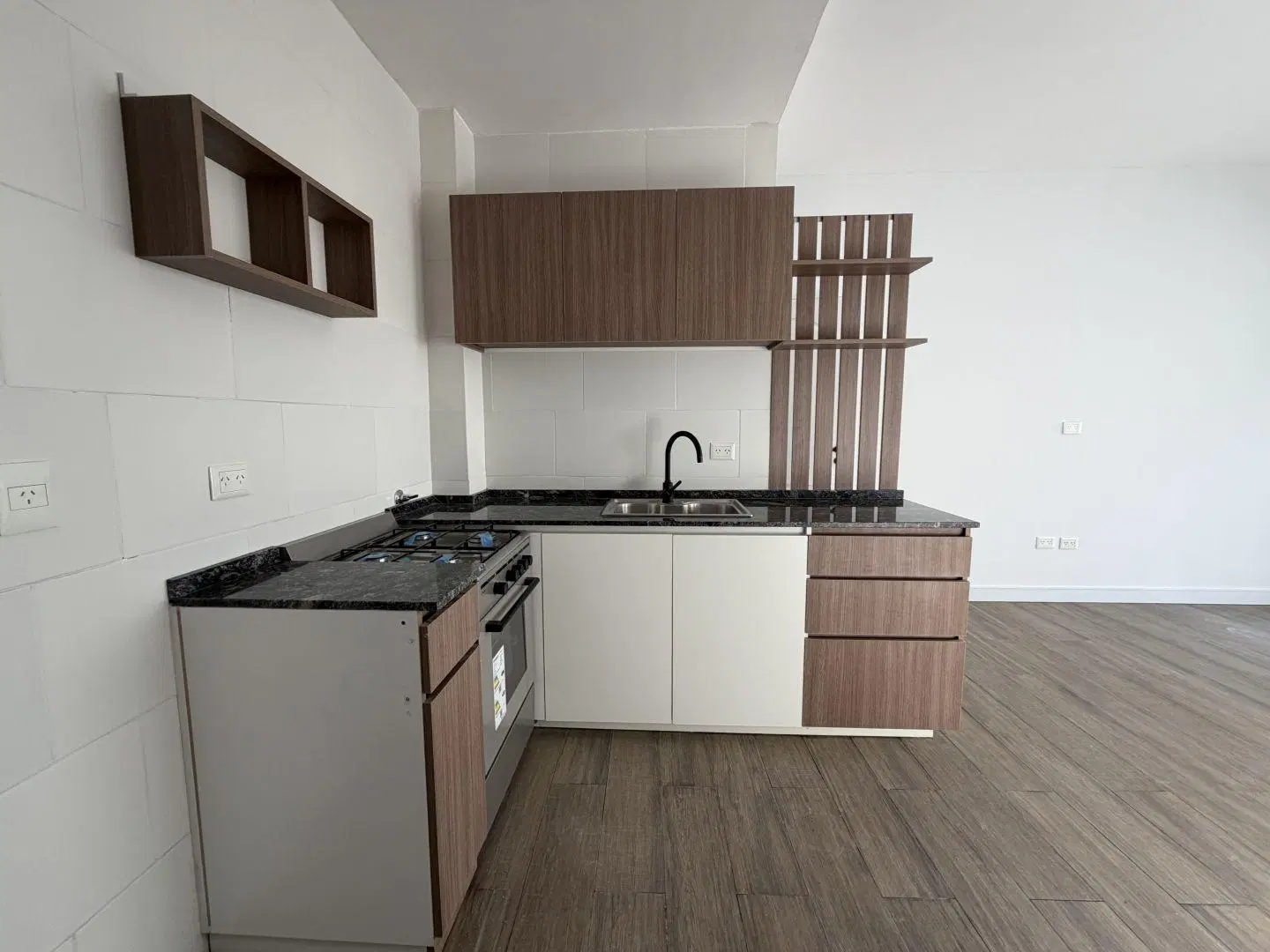 2 Ambientes Coghlan 67M2 con JARDIN - RAFACCIONADO 8