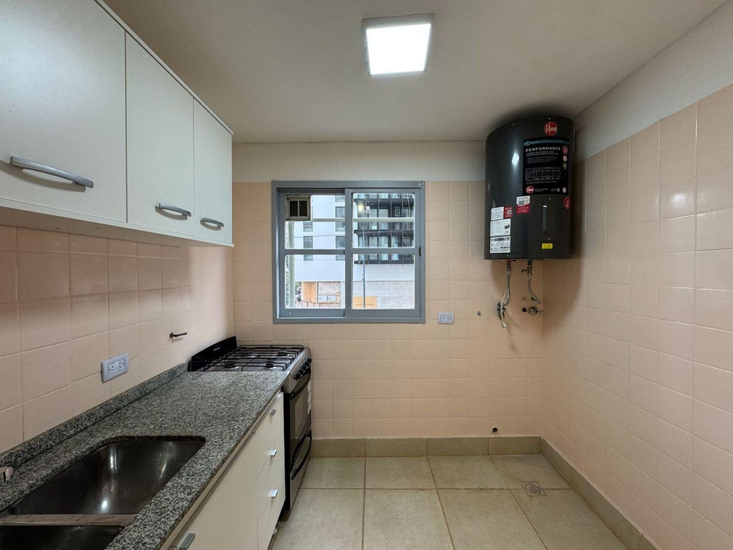 Foto de Departamento 5 ambientes 3 dormitorios. | SAN JUAN, AV. al 500, imagen 4