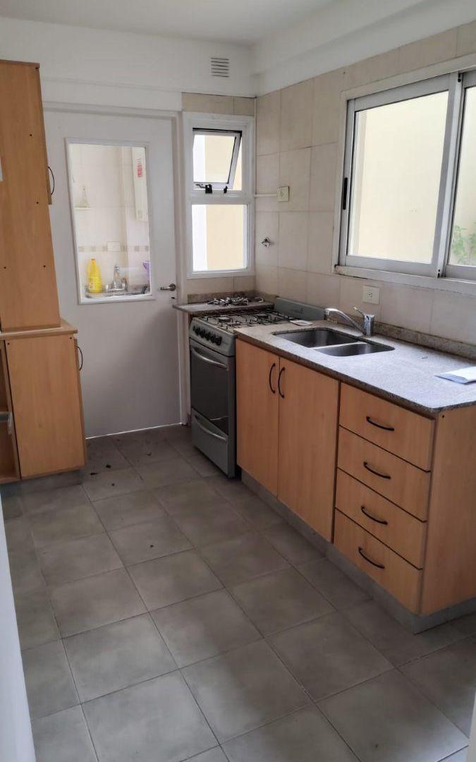 Foto de Departamento de 87m² con 2 dormitorios en alquiler en Parque Rivadavia, imagen 5