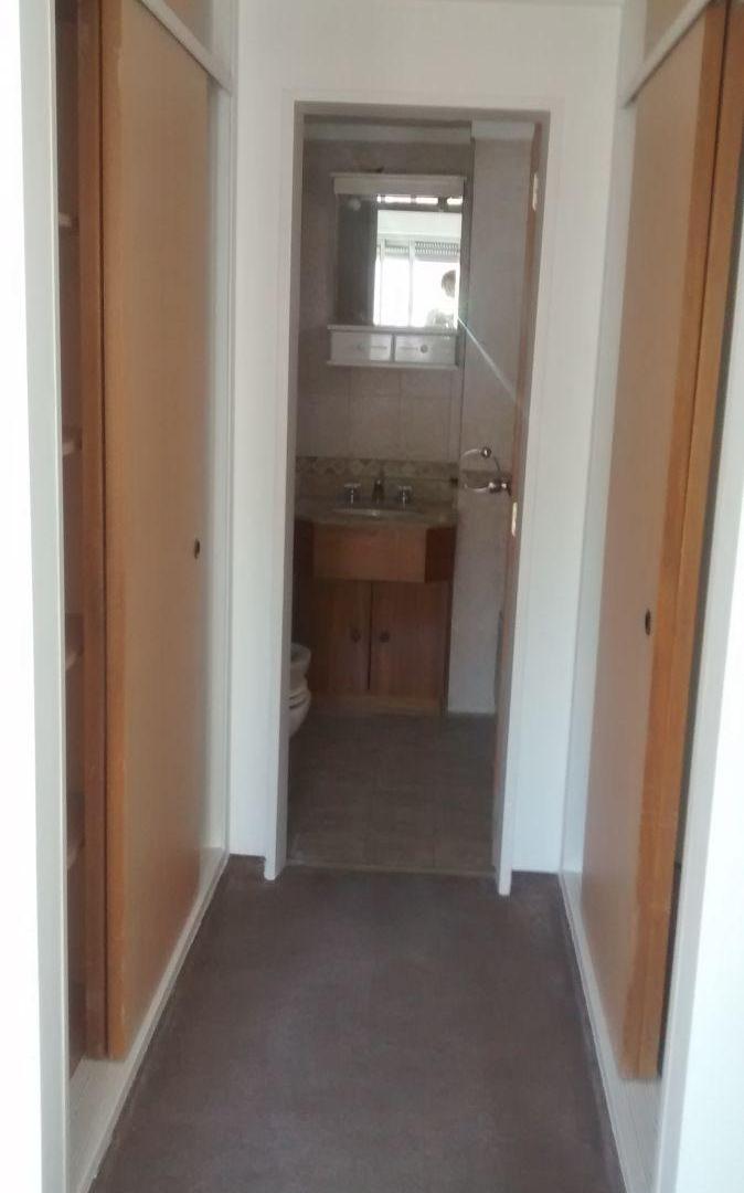 Foto de Departamento de 80 m² con 2 dormitorios en alquiler en Caballito Sur, imagen 4