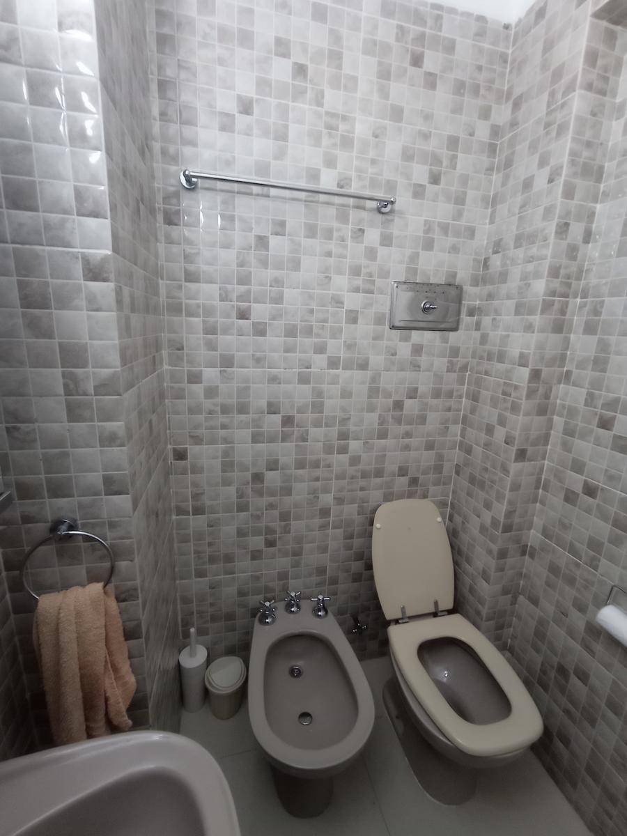 3 Ambientes en Venta. Balcón Al Frente 4