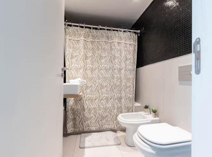 Foto de Alquiler Amoblado - Monoambiente Amplio y Confortable, imagen 5