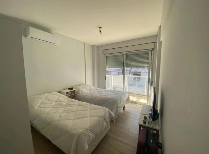 ALQUILA TEMPORARIO - Monoambiente con balcón - Full amenities 2