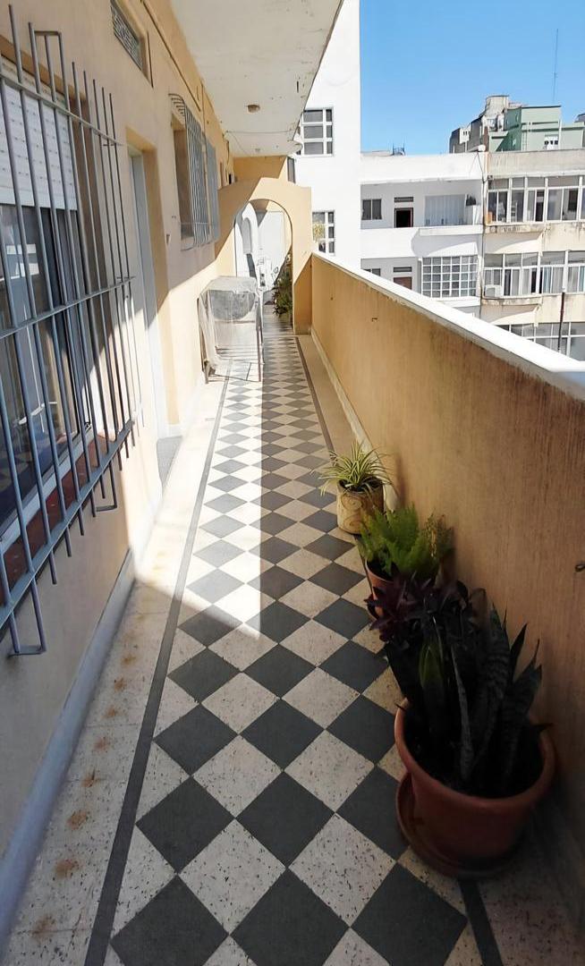 VENTA! 3 ambientes de estilo - Abasto