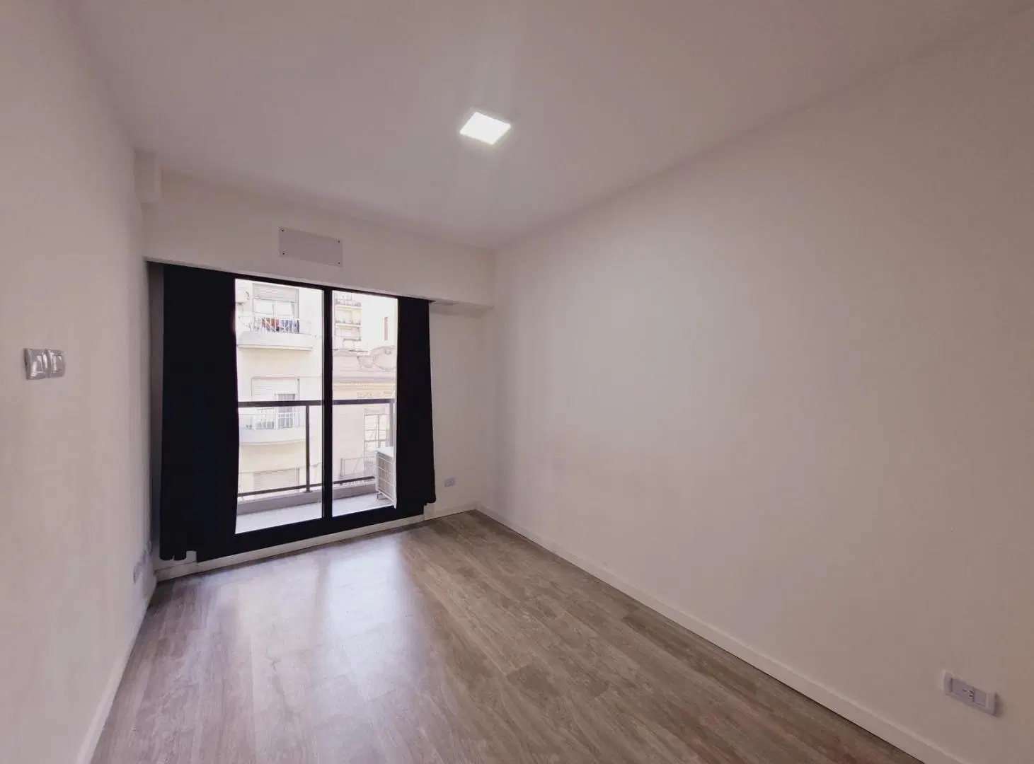 En alquiler, a estrenar! 2 ambientes con balcón. Edificio con amenities 3
