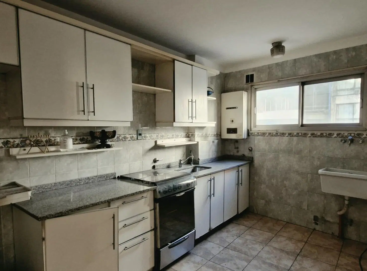 Vende! Luminoso 3 ambientes - Excelente ubicación 3