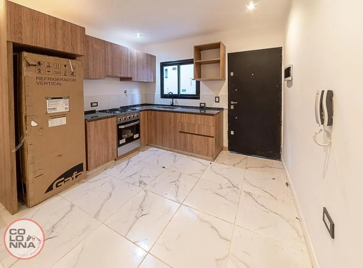 PH Triplex en Venta en Villa Lynch 4
