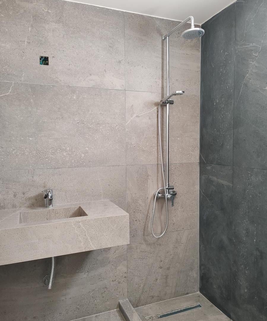 Tres ambientes en venta en San Martín