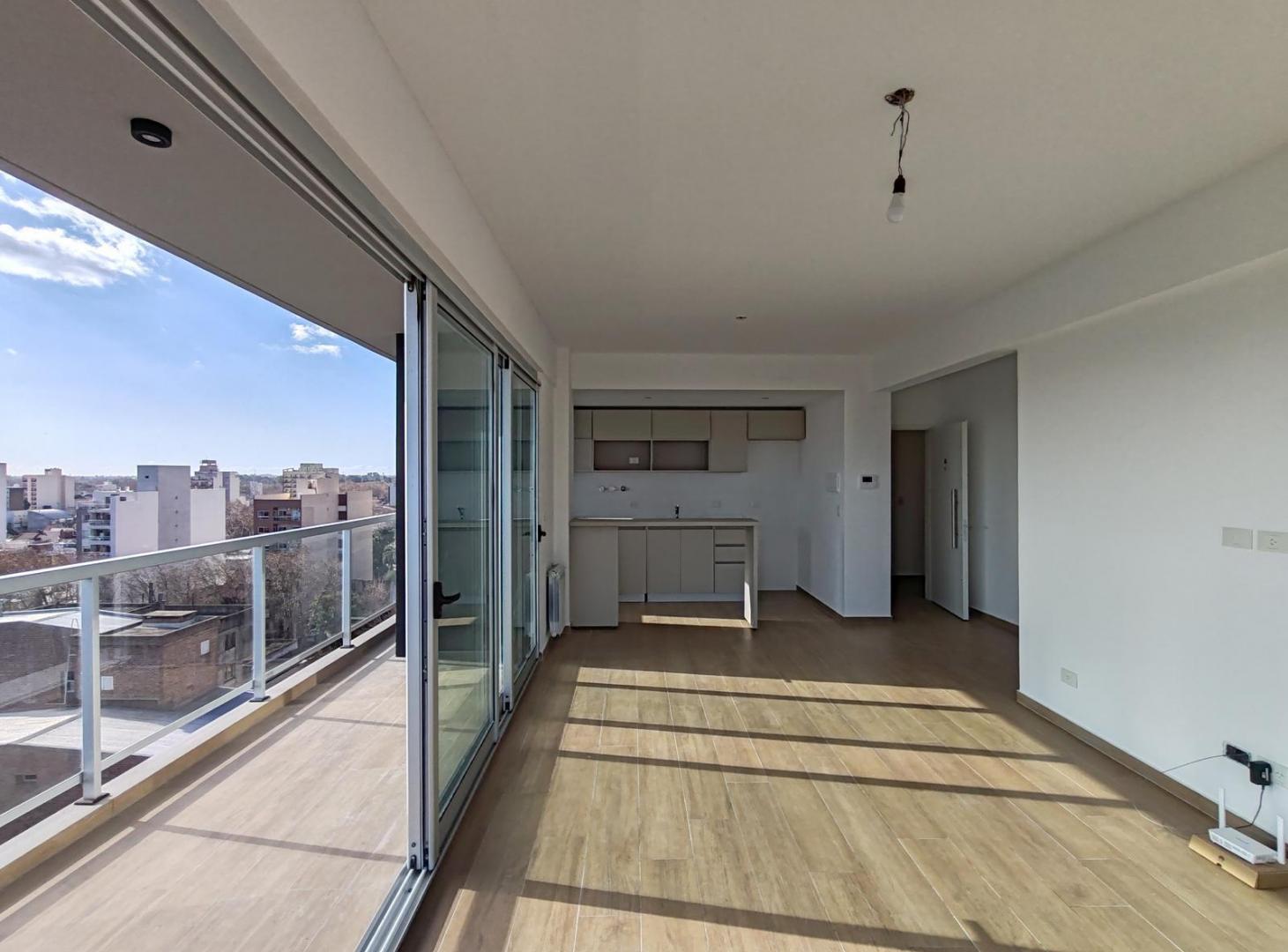 Tres ambientes en venta en San Martín