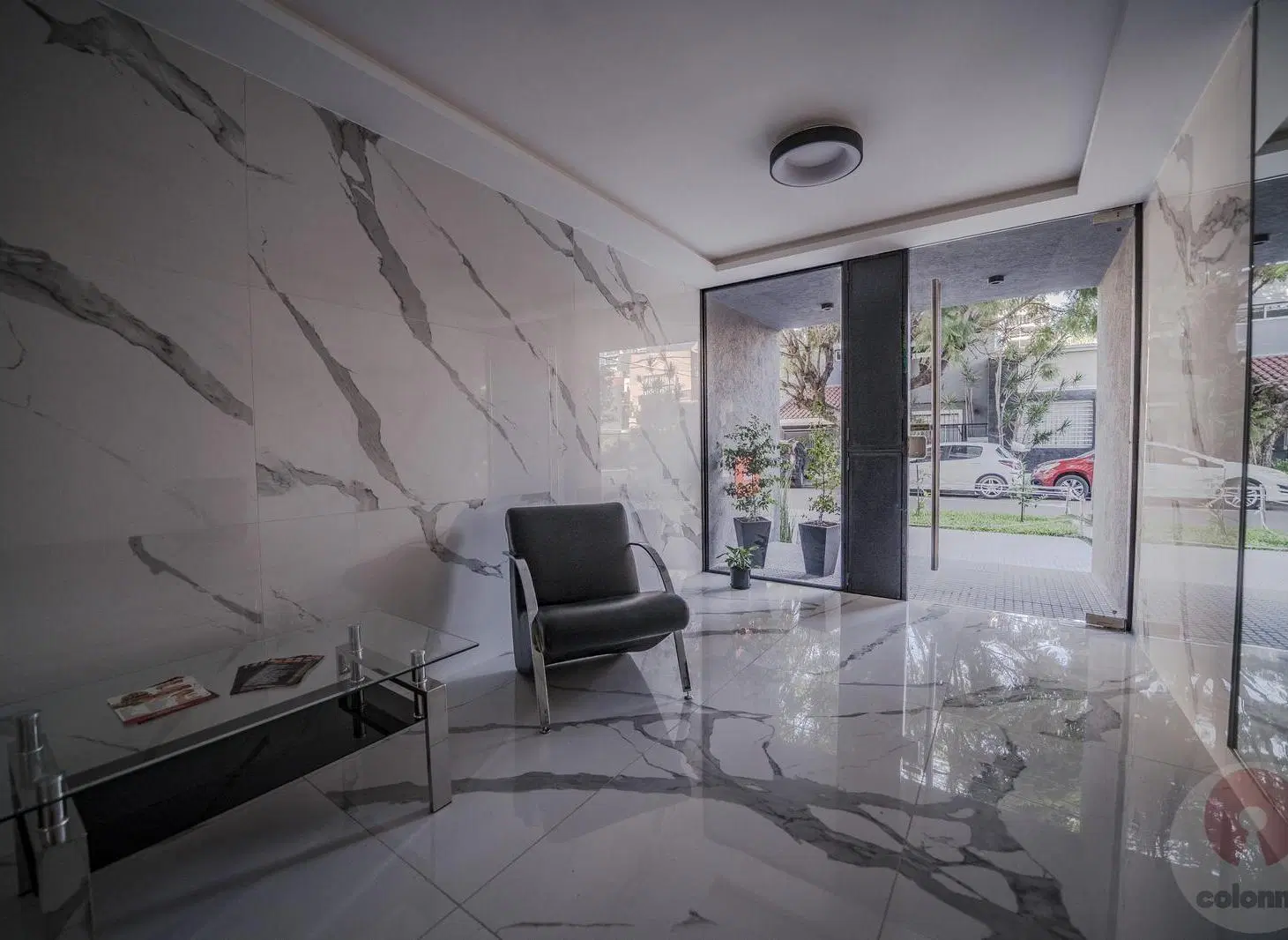 Departamento de dos ambientes luminoso con cochera a estrenar en venta 5