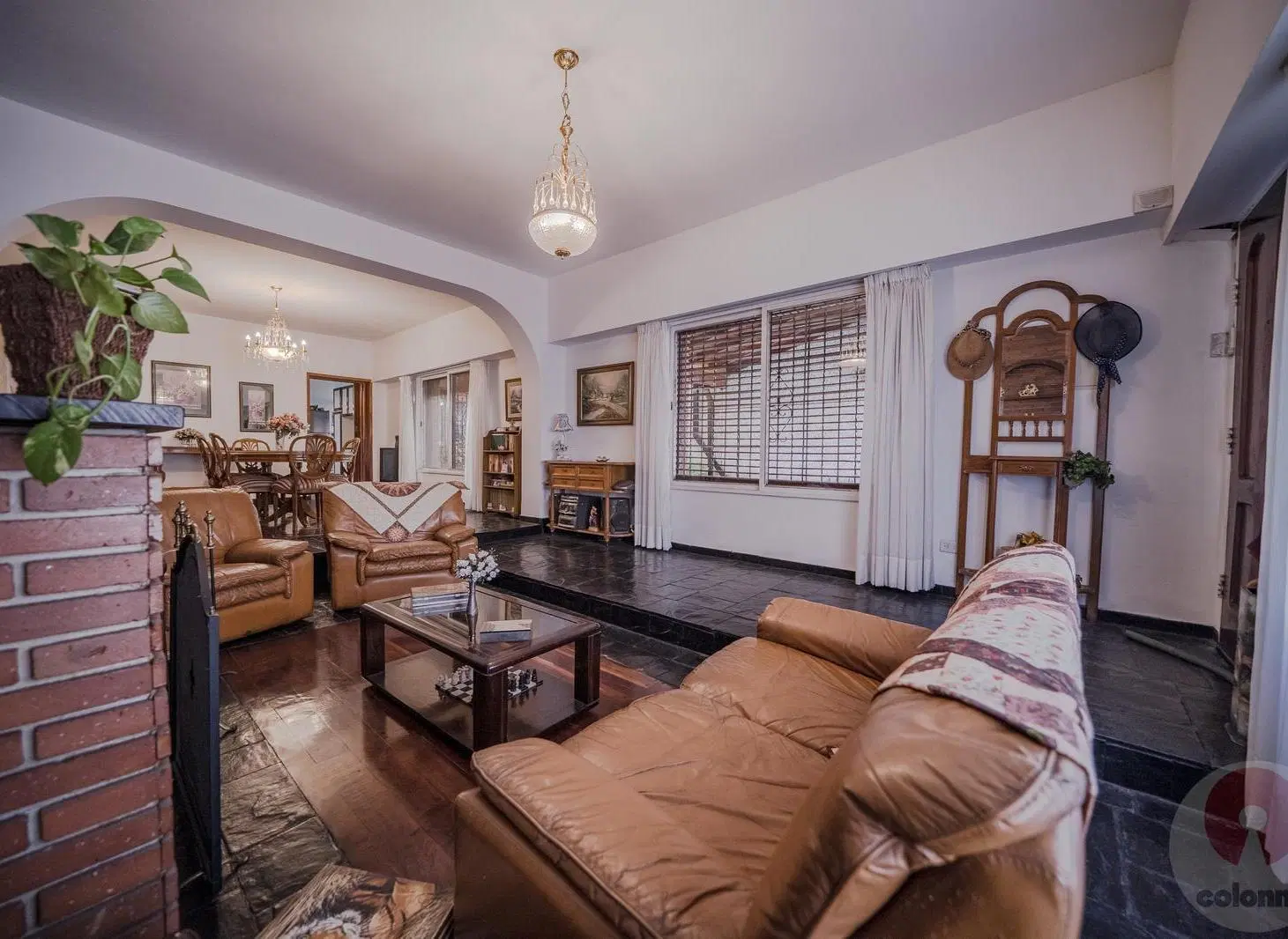 Casa en venta con pileta y quincho 3