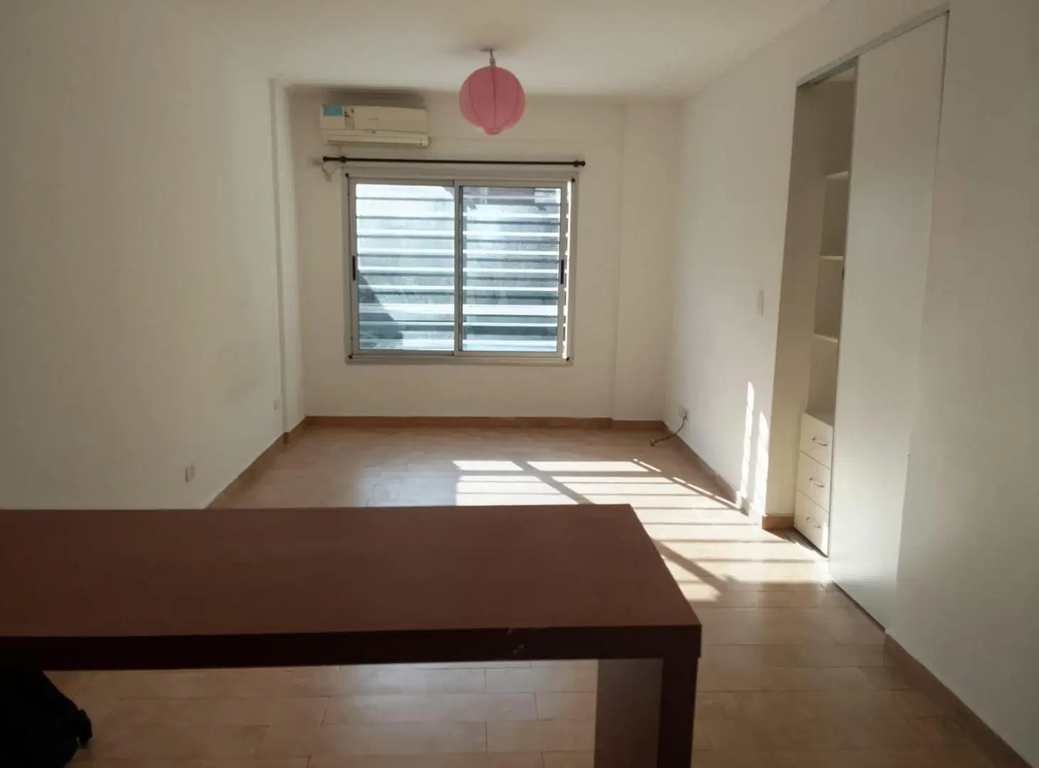 Alquiler Departamento Monoambiente , en Tres De Febrero 2