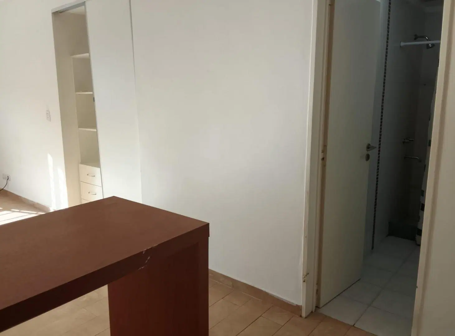 Alquiler Departamento Monoambiente , en Tres De Febrero 1