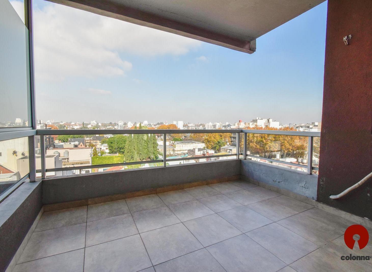 Venta departamento 3 ambientes con cochera y baulera en Villa Urquiza