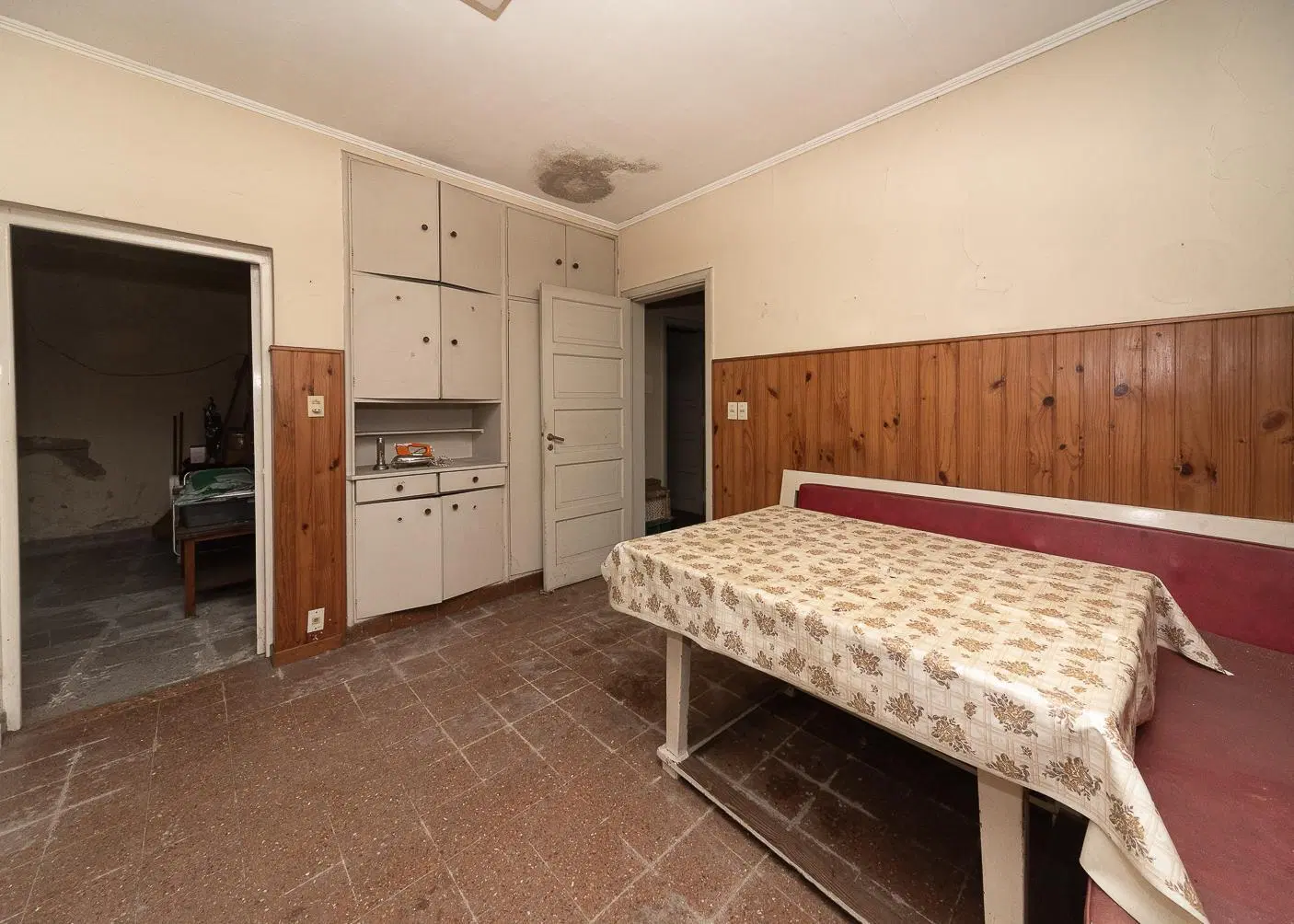 Casa en venta a refaccionar en Villa Ballester 3
