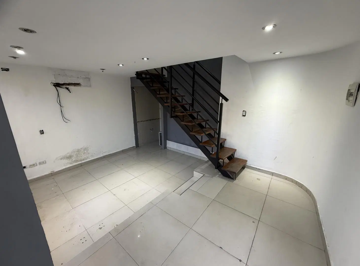 Alquiler Local Comercial en Villa Saenz Peña 2
