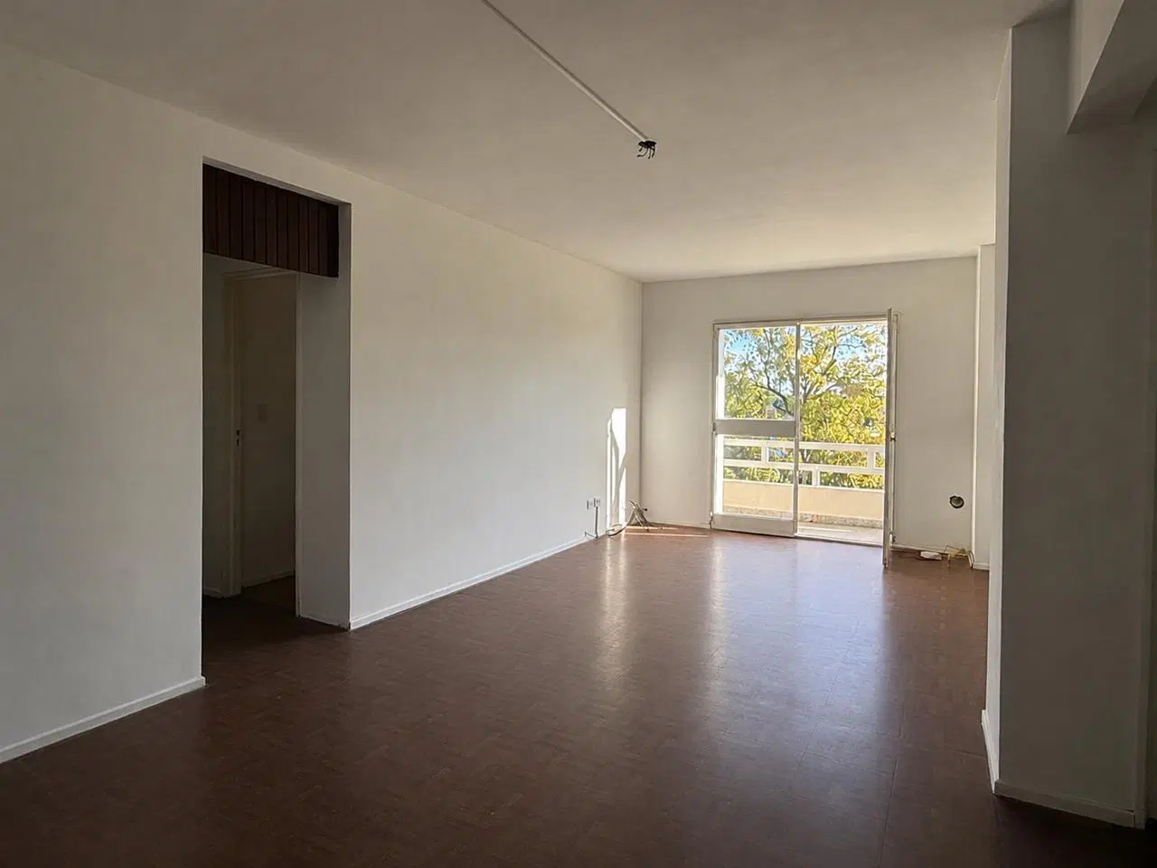 Alquiler Departamento 3 ambientes con balcón y excelente vista- Villa Raffo 3