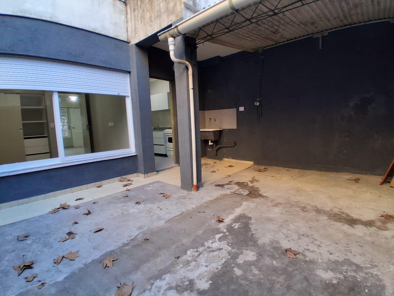 Foto de Alquiler PH de 3 ambientes, con cochera y patio en Sáenz Peña, imagen 4