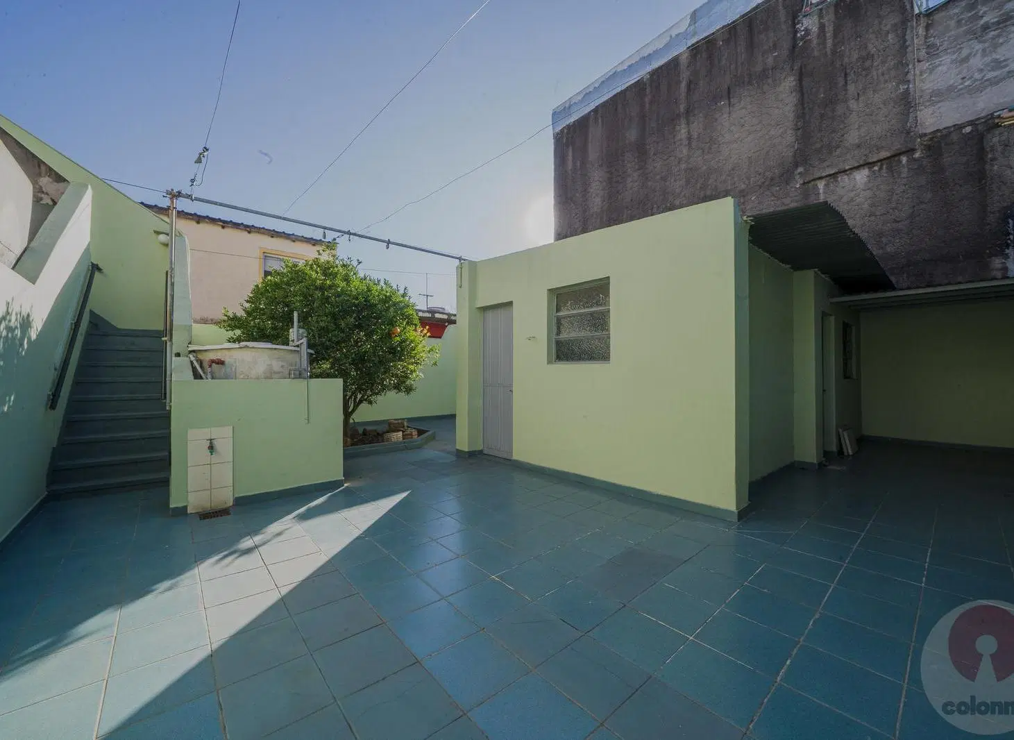 PH en venta con patio y terraza, en Caseros 2