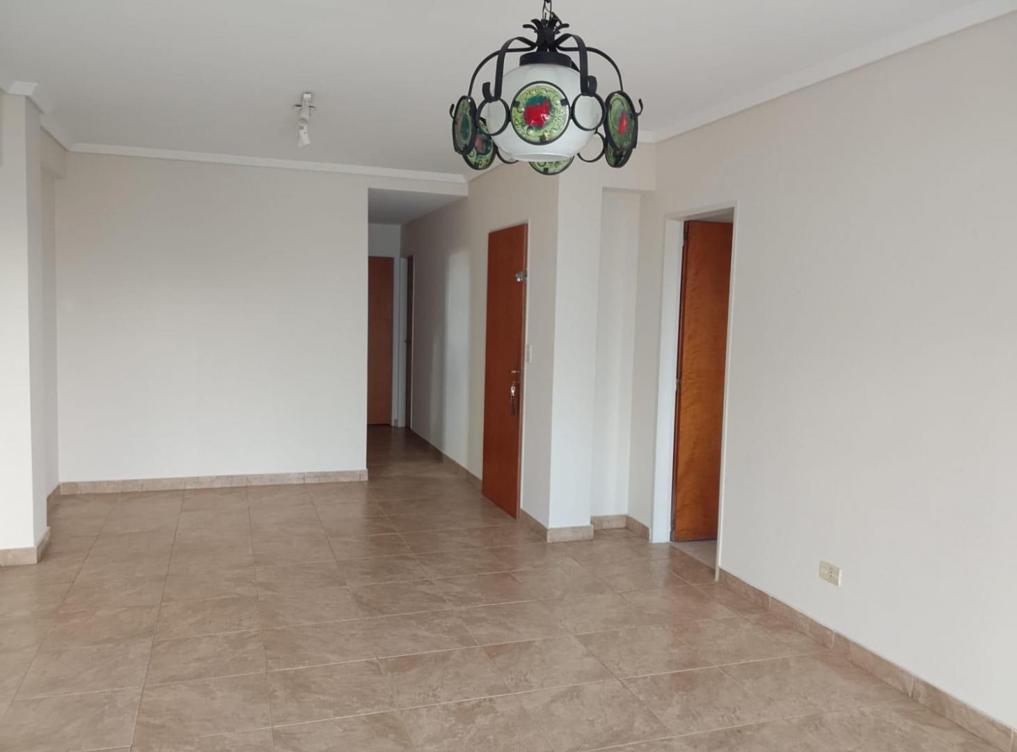 Foto de Alquiler Departamento 3 ambientes en Villa Saenz Peña, imagen 1