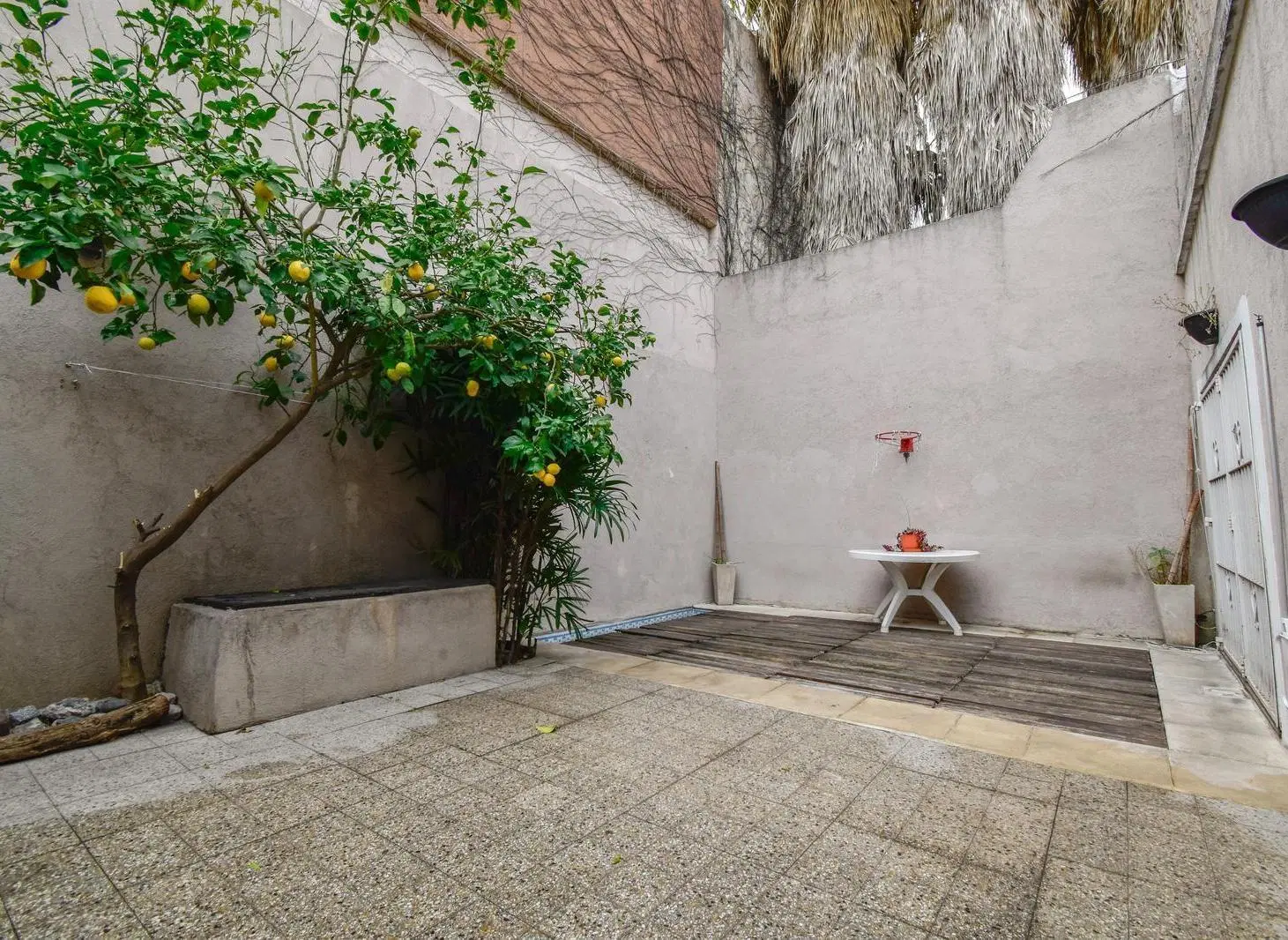 Venta PH 3/4 ambientes con patio, pileta, terraza y cochera en Floresta 2