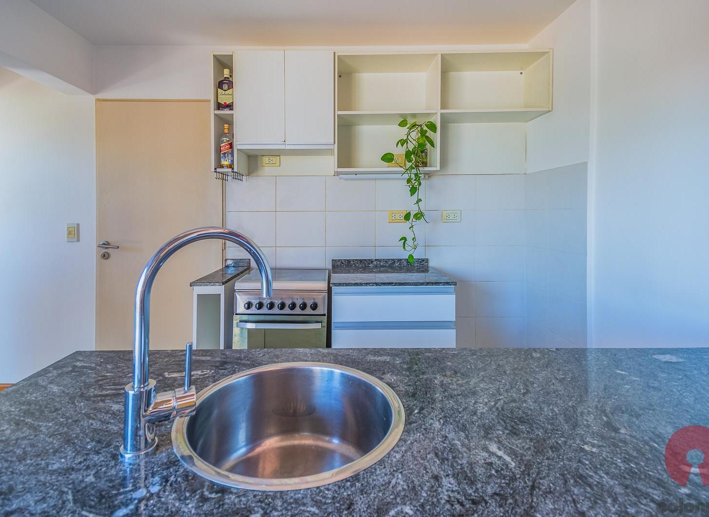 Foto de Alquiler departamento 2 ambientes con terraza propia - Parque Chas, imagen 4