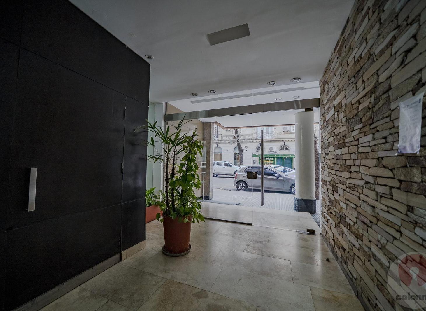 Foto de Venta Departamento de 2 ambientes con cochera, en Belgrano, imagen 4