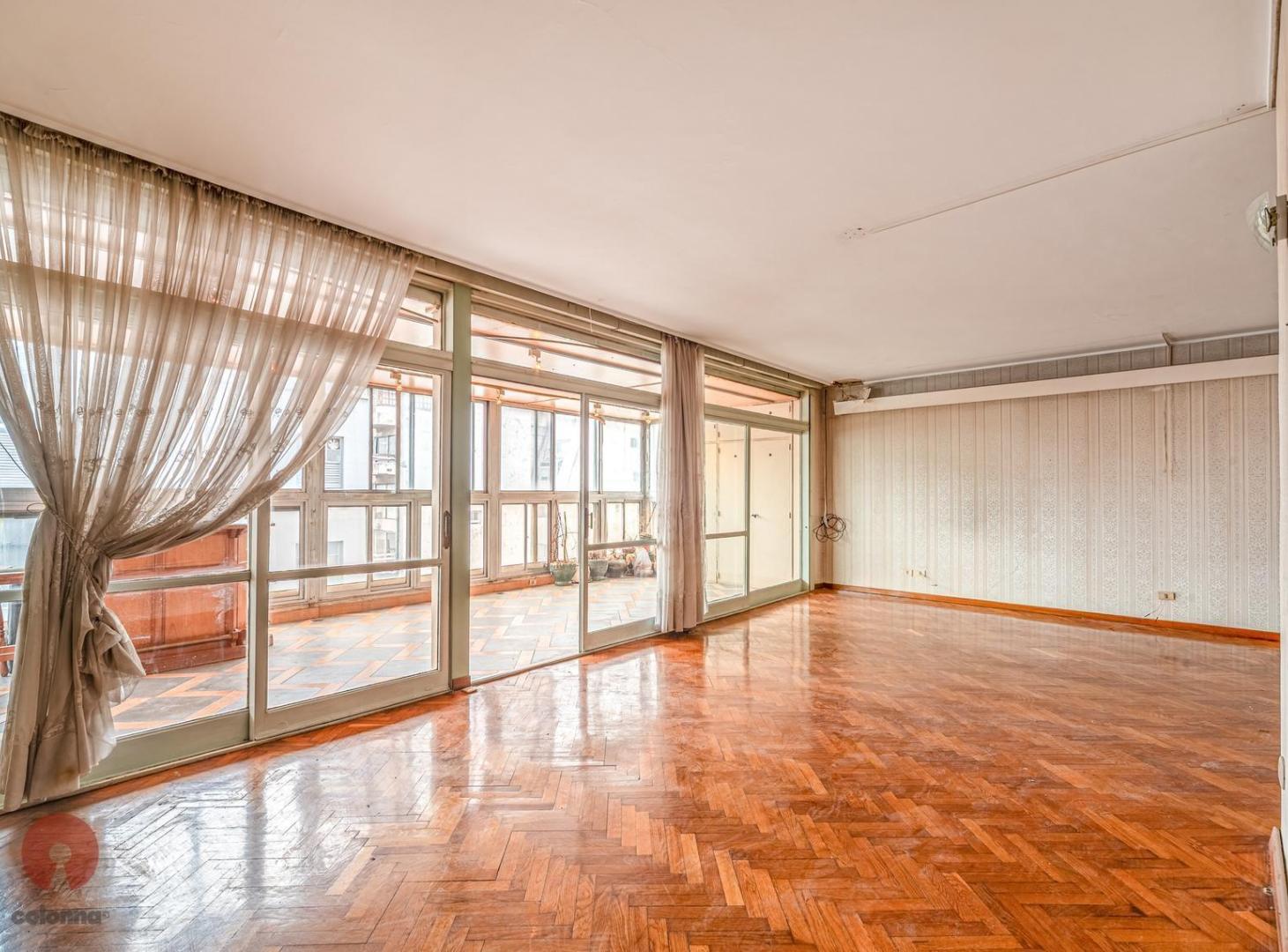 Foto de Venta departamento 4/5 ambientes con dependencia en Recoleta, imagen 1