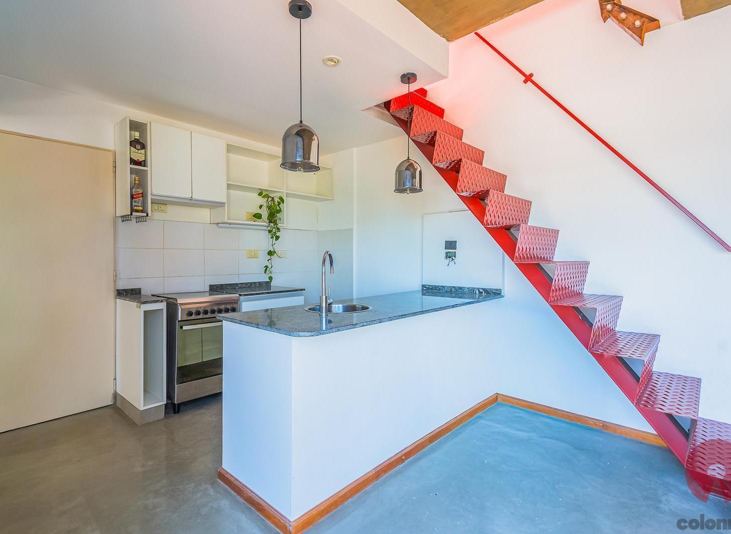 Foto de Alquiler departamento 2 ambientes con terraza propia - Parque Chas, imagen 2