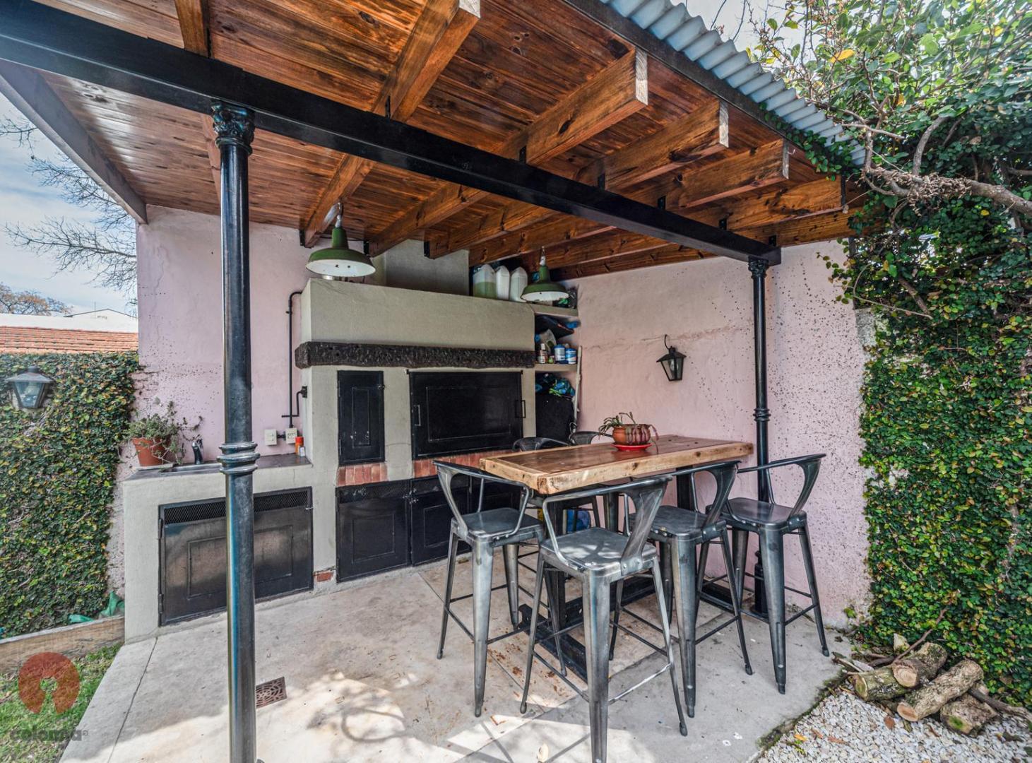 Foto de Venta Casa 4 ambientes con jardín, pileta y cochera en Florida, imagen 3