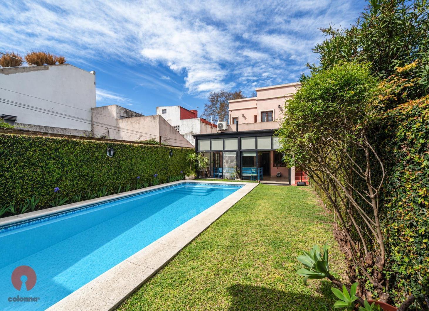 Foto de Venta Casa 4 ambientes con jardín, pileta y cochera en Florida, imagen 2