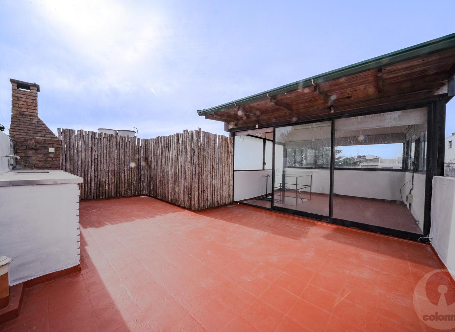 Foto de Venta PH con terraza propia, quincho y parrilla en Villa Devoto, imagen 1
