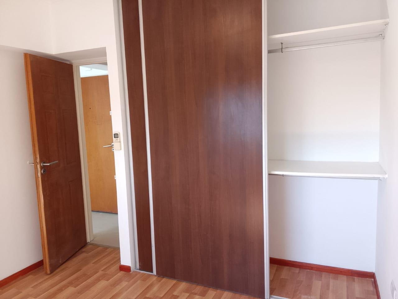 Foto de Alquiler Departamento 2 ambientes, en Sáenz Peña, imagen 2
