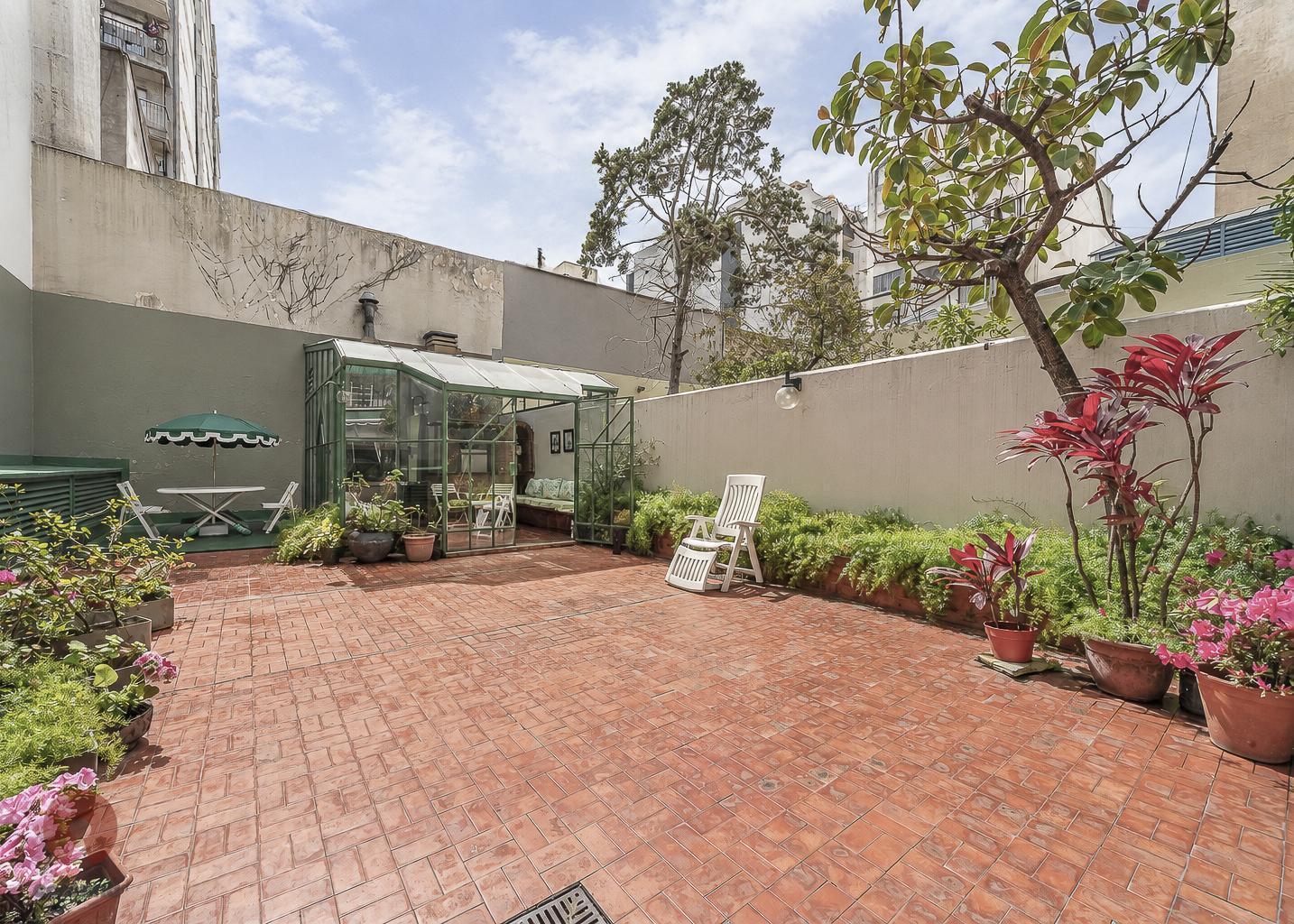 Foto de 3 AMBIENTES, LUMINOSO, PATIO 124 M2, JARDIN DE INVIERNO, SECTOR, imagen 1