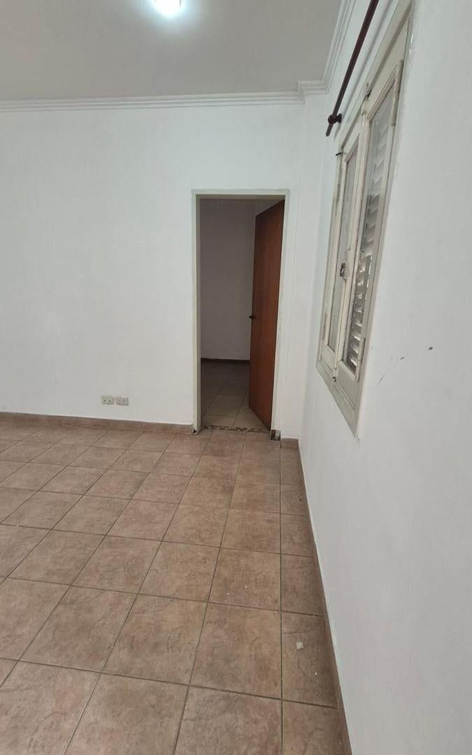 Foto de Alquiler Casa 4 ambientes en Caseros, imagen 2