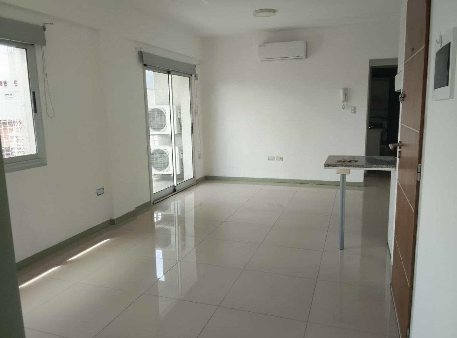 Foto de Alquiler Departamento 3 ambientes en Sáenz Peña, imagen 1
