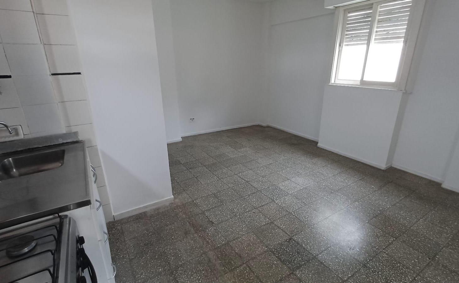 Foto de ALQUILER MONOAMB. COLEGIALES, imagen 4