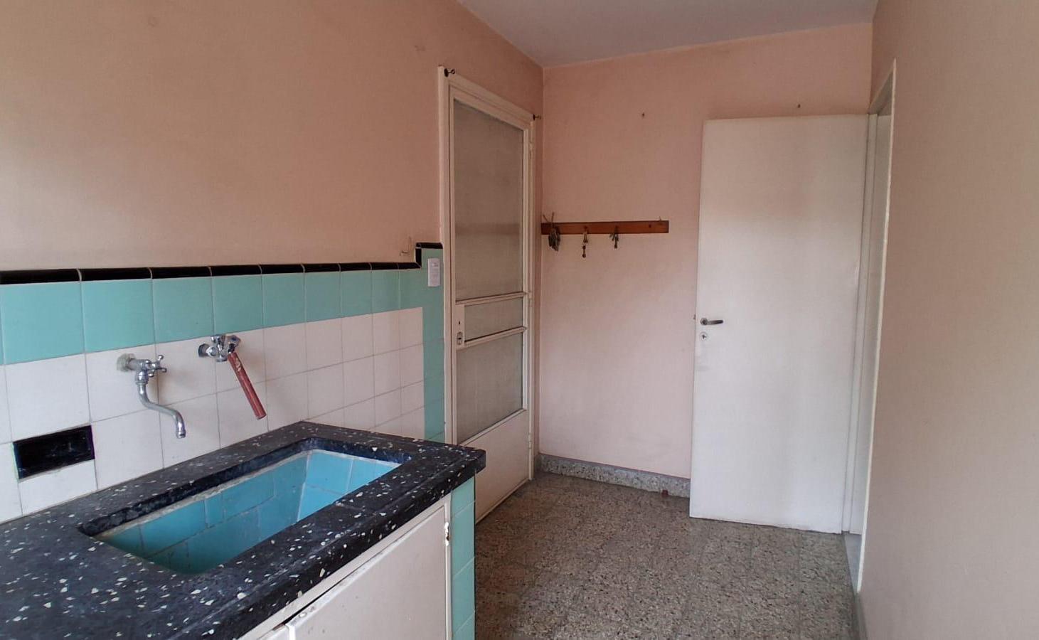 Foto de Alquiler de PH de 4 ambientes en Saenz Peña, imagen 5
