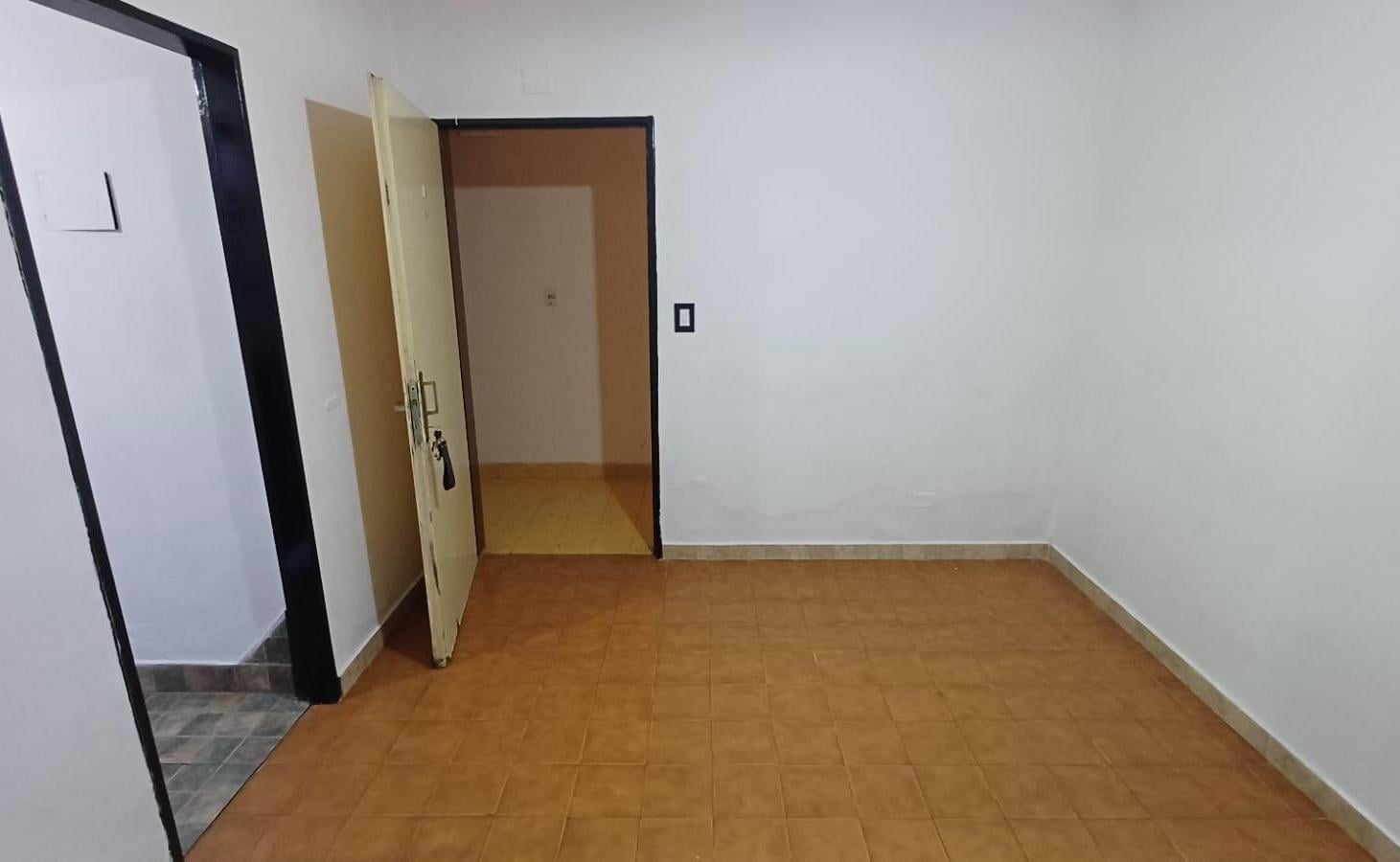 Foto de Alquiler PH 2 ambientes en Floresta, imagen 3