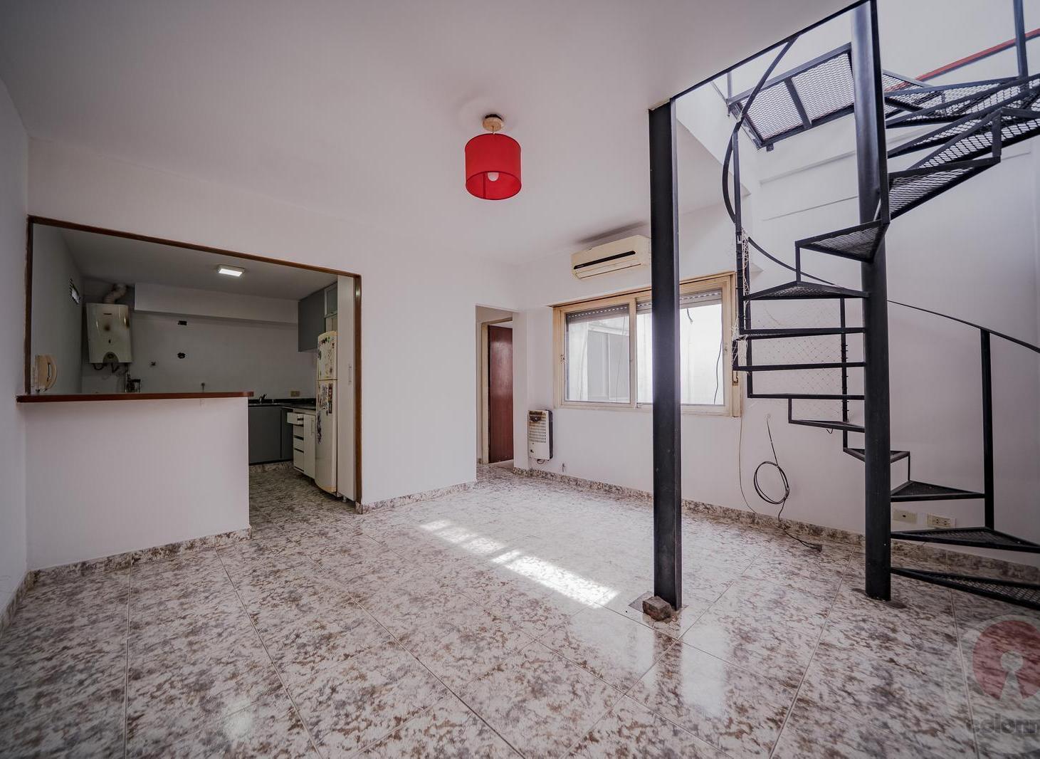 Foto de Venta PH con terraza propia, quincho y parrilla en Villa Devoto, imagen 5