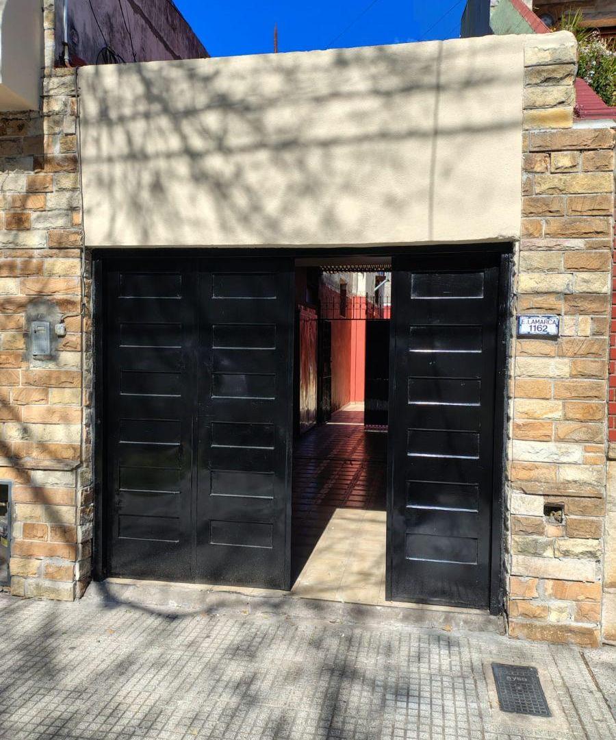 Foto de HERMOSA CASA GARAGE Y PARRILLA, imagen 1