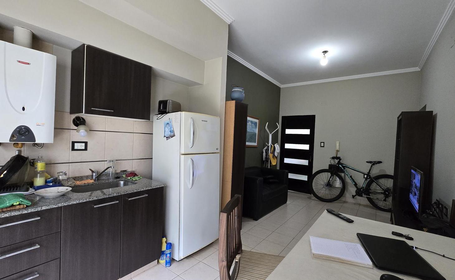 Foto de PLANTA BAJA CON PATIO, ESTAR COMEDOR COCINA, BAÑO, DOS DORMITORIOS, imagen 4