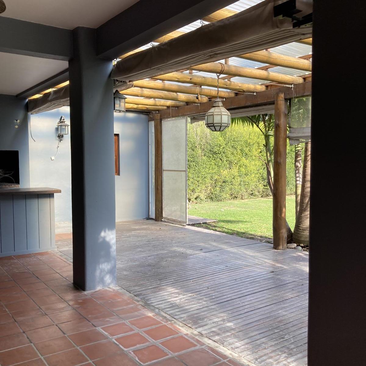 Casa en Barrio Talar del Lago 1 1