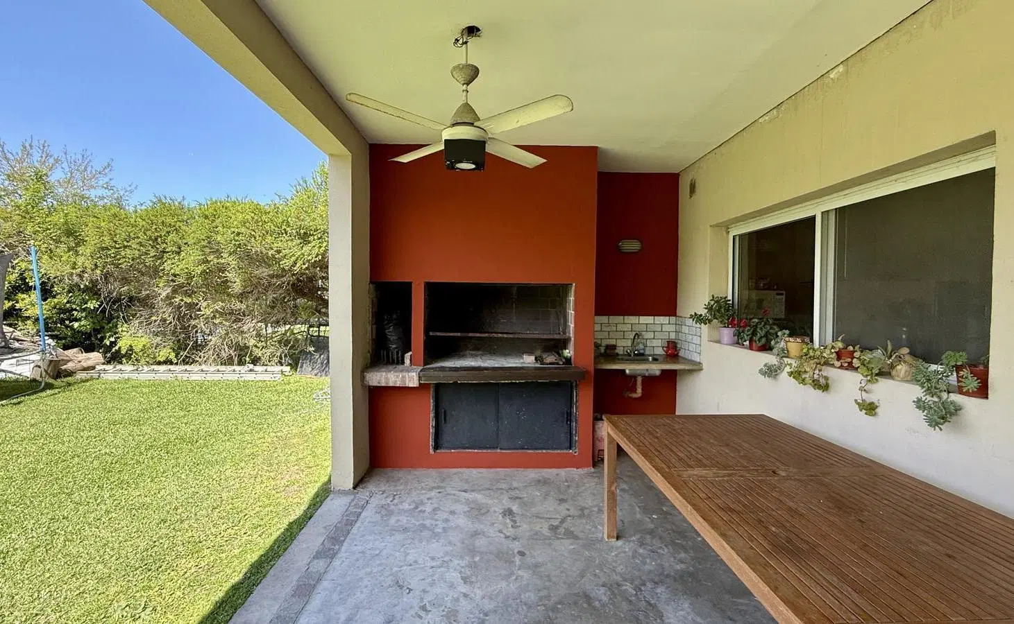 Casa en barrio Talar del lago 1 1