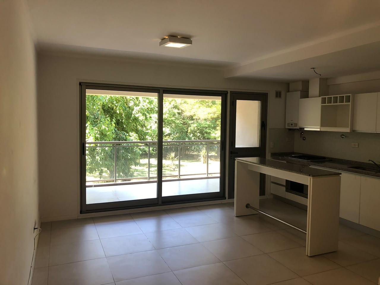 Foto de Depto en NEWMAN JOVEN , 3 amb 2 dorm, coch, imagen 2
