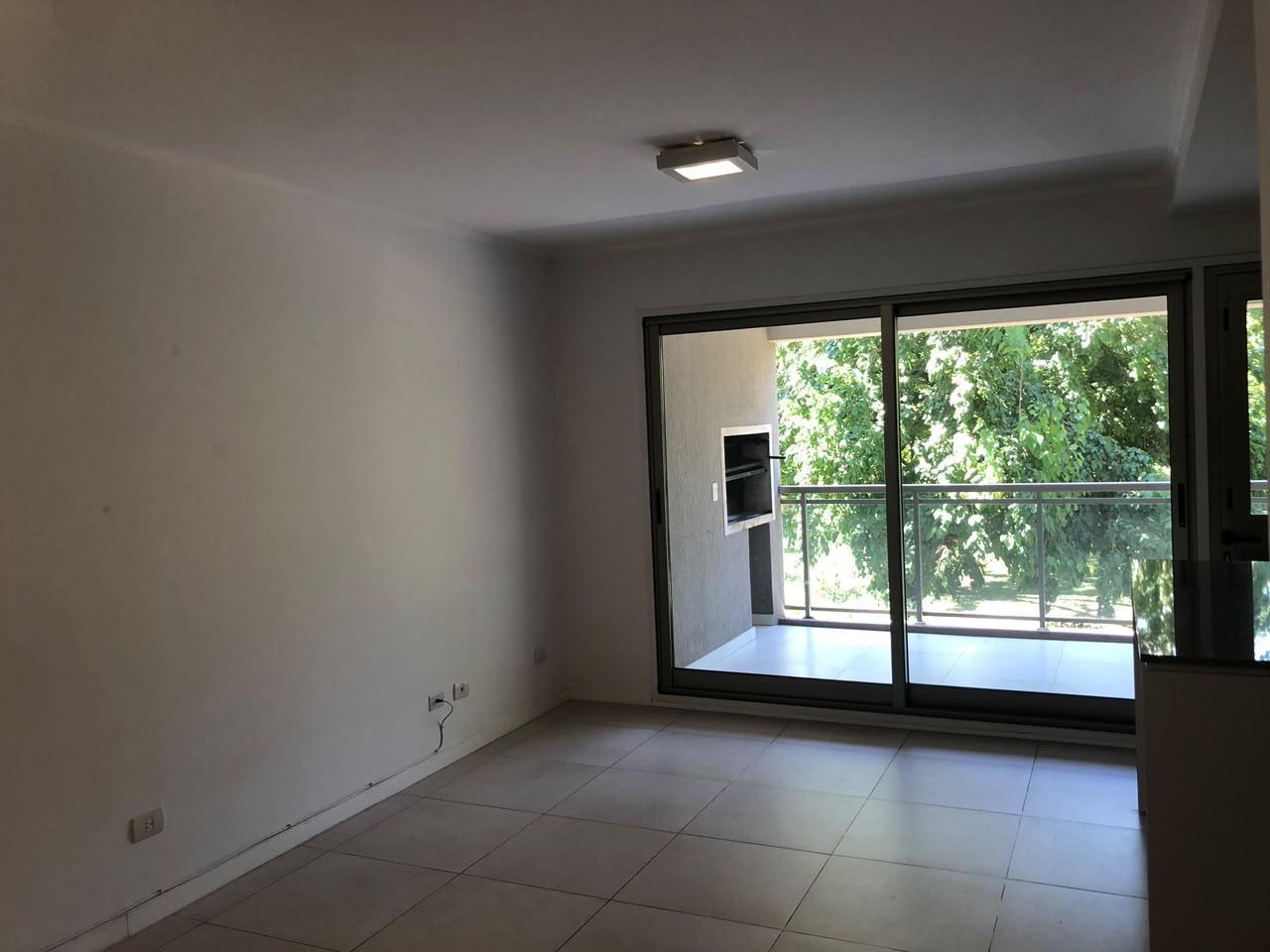 Foto de Depto en NEWMAN JOVEN , 3 amb 2 dorm, coch, imagen 5
